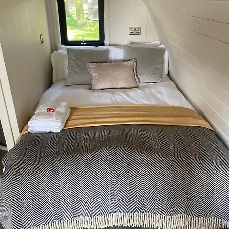 Countryside Pods *